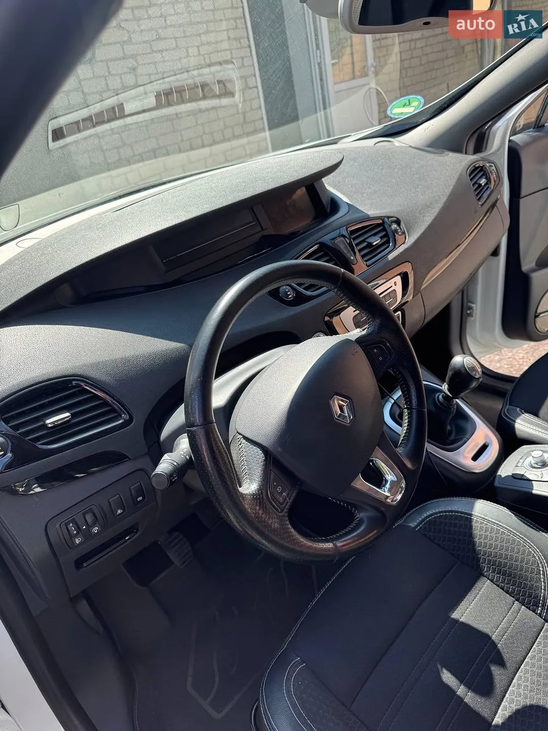 2014 Renault Scenic - мініатюра 17
