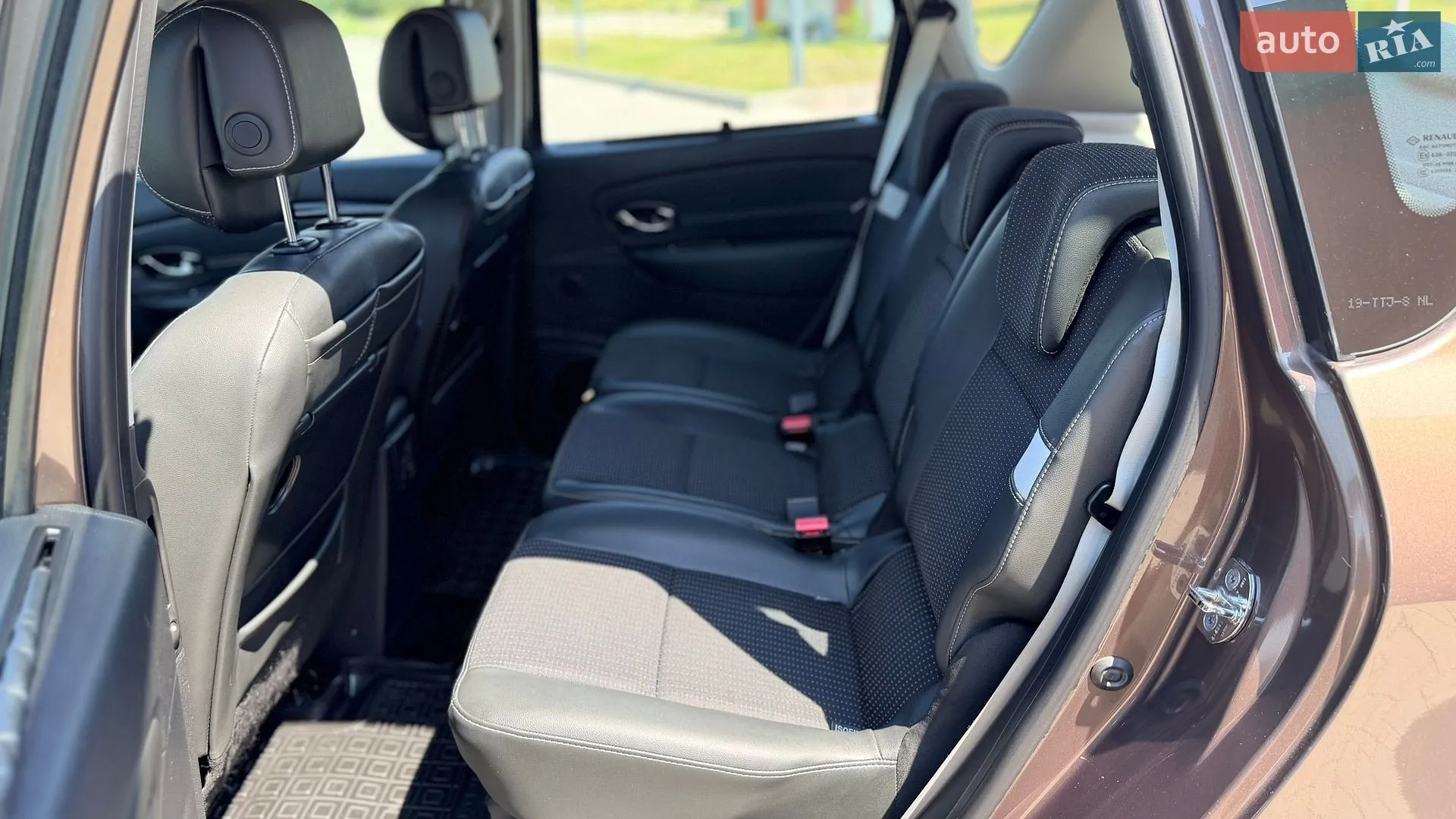 2012 Renault Scenic - мініатюра 27