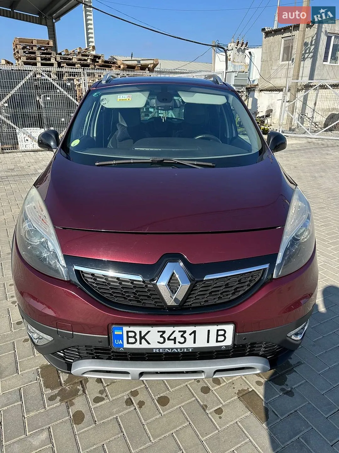 2014 Renault Scenic - мініатюра 2