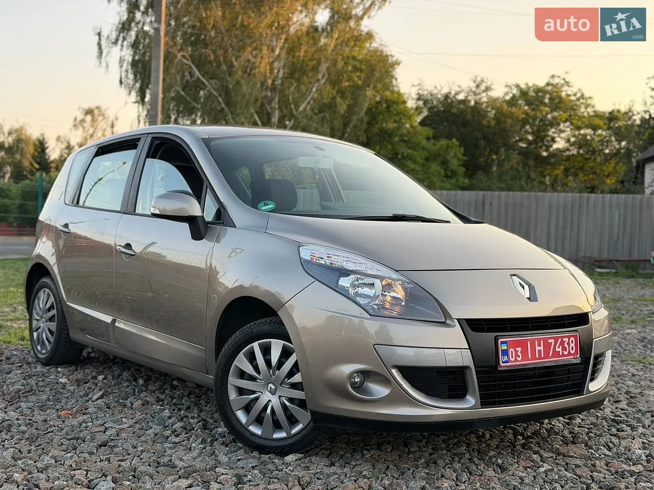 2010 Mazda 2 - мініатюра 35