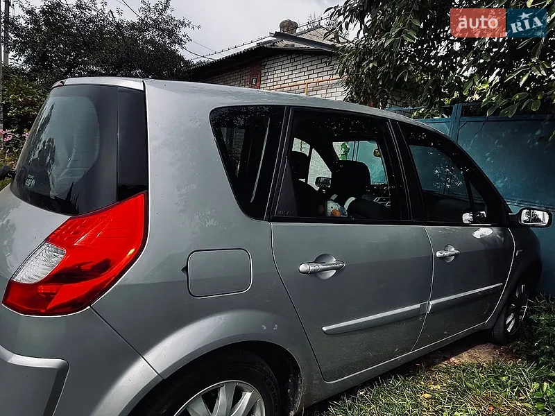 Renault Scenic
