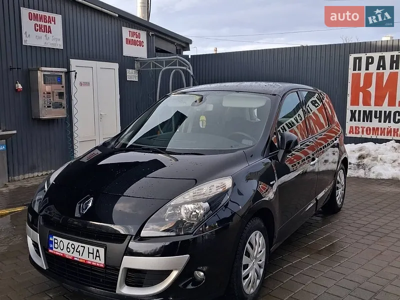 Renault Scenic 2011