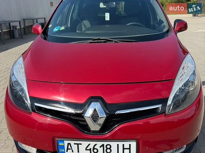 Renault Scenic 2012