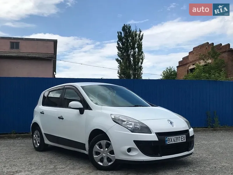 Renault Scenic 2011