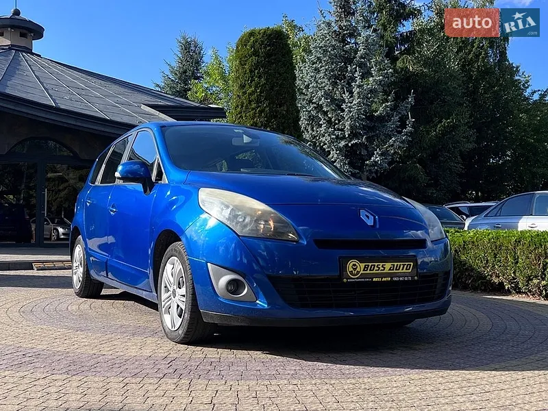 Renault Scenic 2011