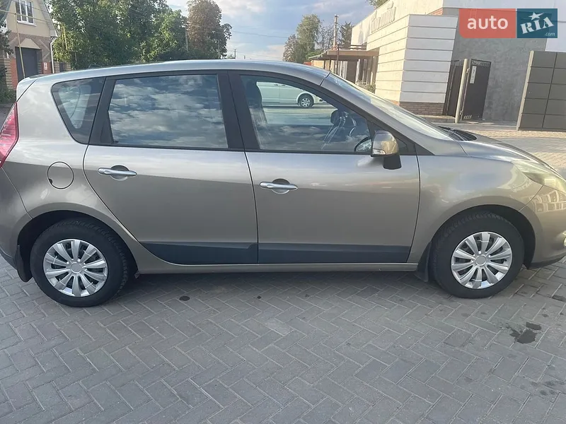 Renault Scenic 2009