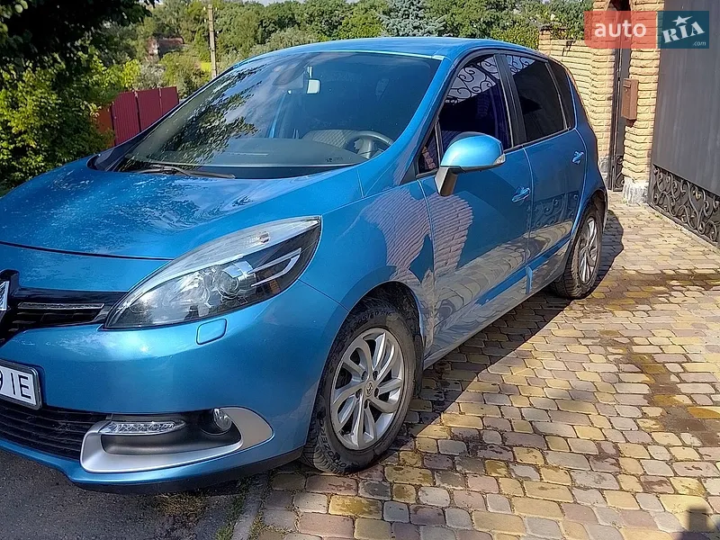 Renault Scenic 2012