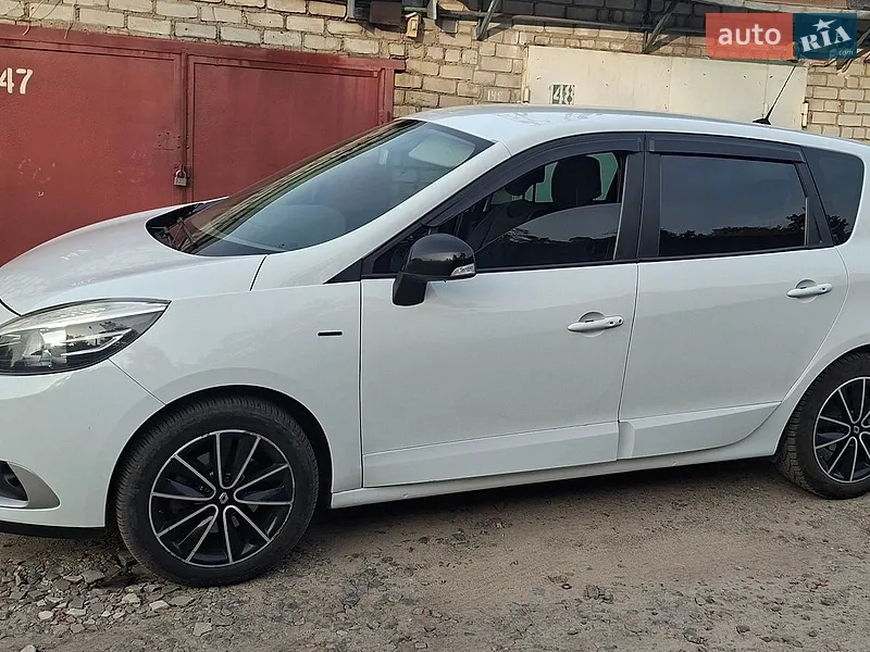 Renault Scenic 2016