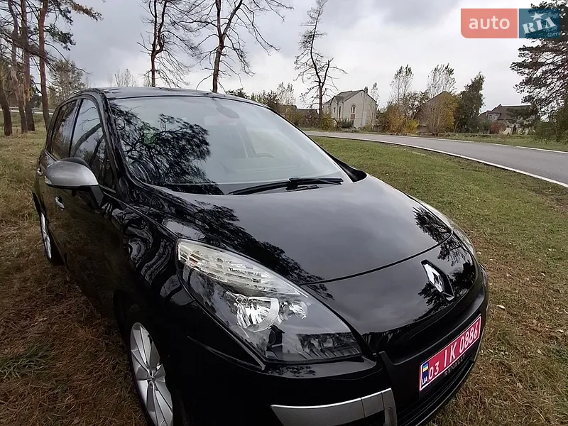 Renault Scenic 2011