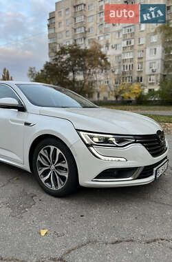 Седан Renault SM6 2019 в Кременчуці