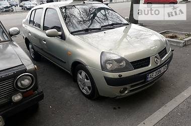 Седан Renault Symbol 2002 в 