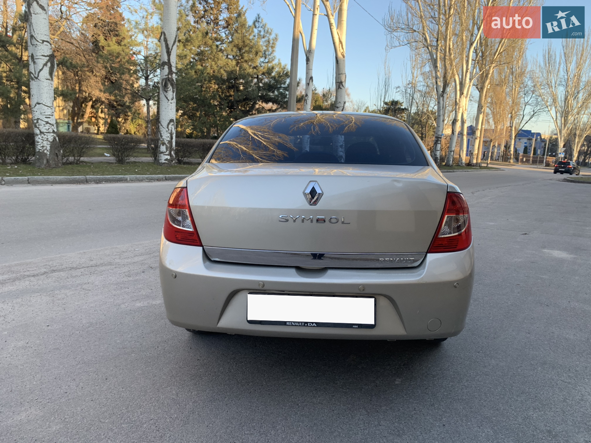 2010 Renault Symbol - мініатюра 21