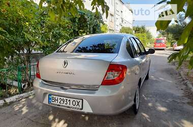 Седан Renault Symbol 2010 в Вознесенську