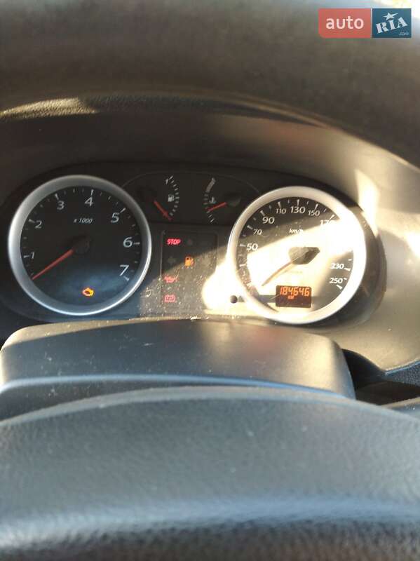 Седан Renault Symbol 2011 в Шаргороде