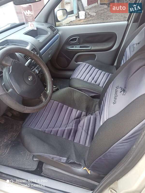 Седан Renault Symbol 2006 в Рівному фото 6 Седан Renault Symbol 2006 в Рівному