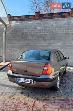 Седан Renault Symbol 2004 в Ровно