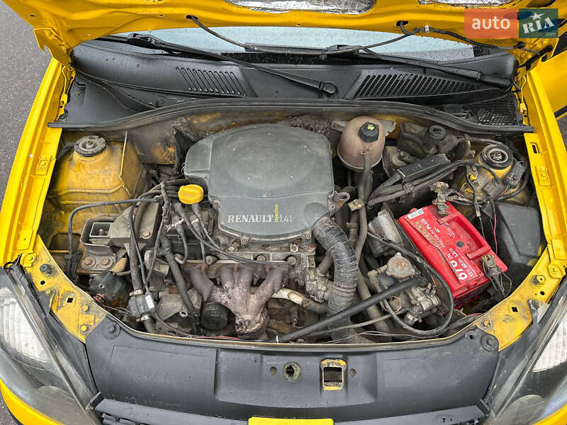 Седан Renault Symbol 2005 в Білій Церкві