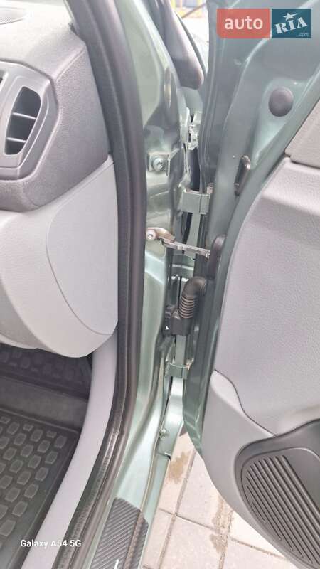 Седан Renault Symbol 2007 в Вінниці фото 45 Седан Renault Symbol 2007 в Вінниці