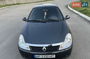 Седан Renault Symbol 2011 в 