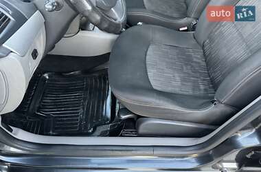 Седан Renault Symbol 2011 в 