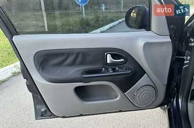Седан Renault Symbol 2011 в 