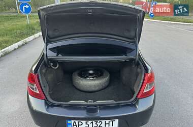 Седан Renault Symbol 2011 в 