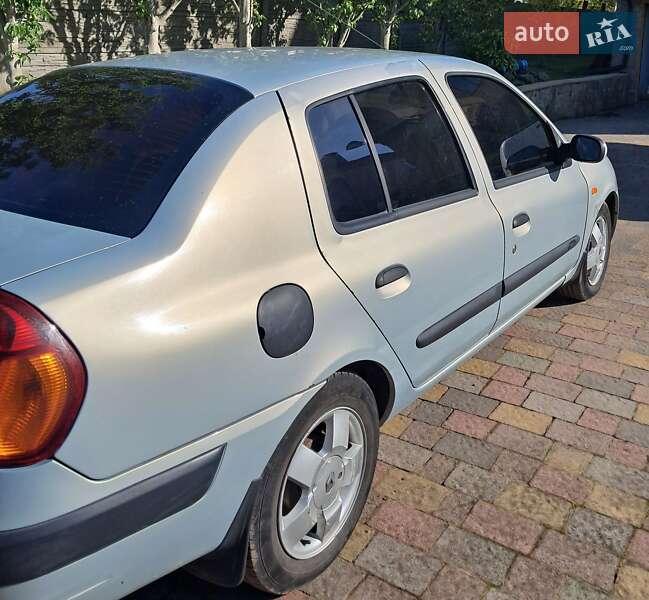 Седан Renault Symbol 2003 в Шептицькому