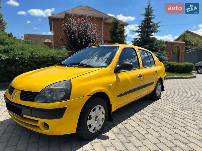 Renault Symbol 2005