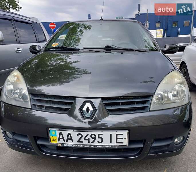 Седан Renault Symbol 2008 в 