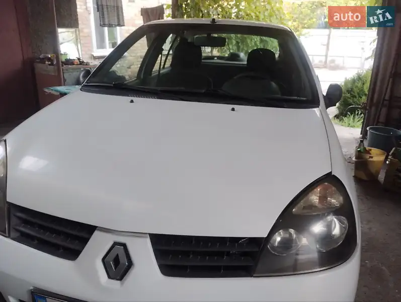 Renault Symbol 2006