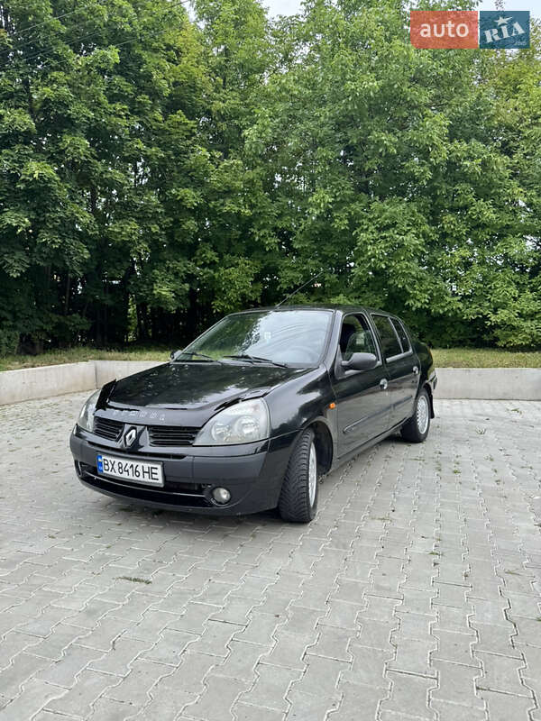 Renault Symbol 2002