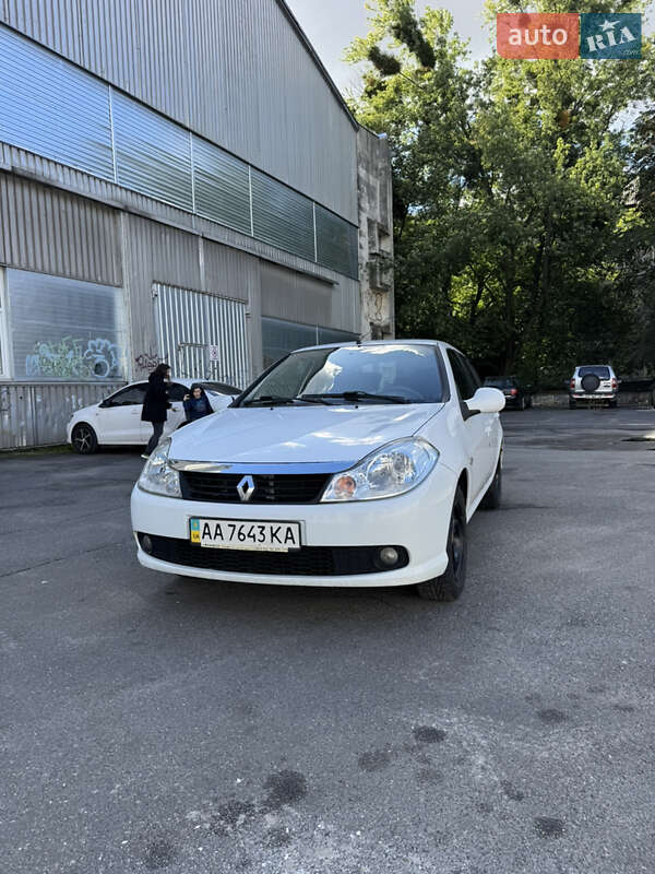Седан Renault Symbol 2010 в Києві