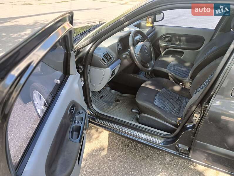 Седан Renault Symbol 2008 в Харькове