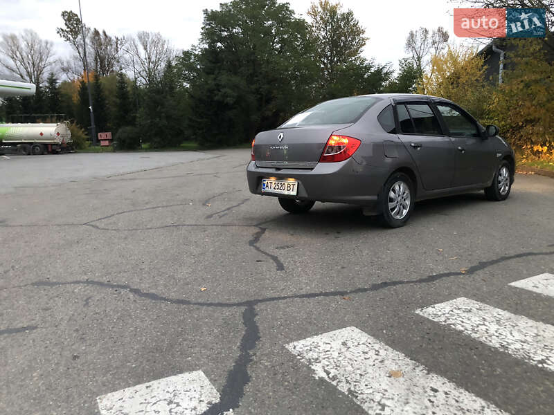 Седан Renault Symbol 2009 в Богородчанах