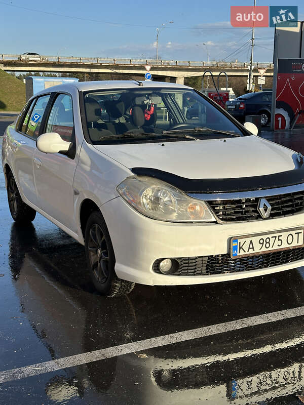 Седан Renault Symbol 2011 в Киеве