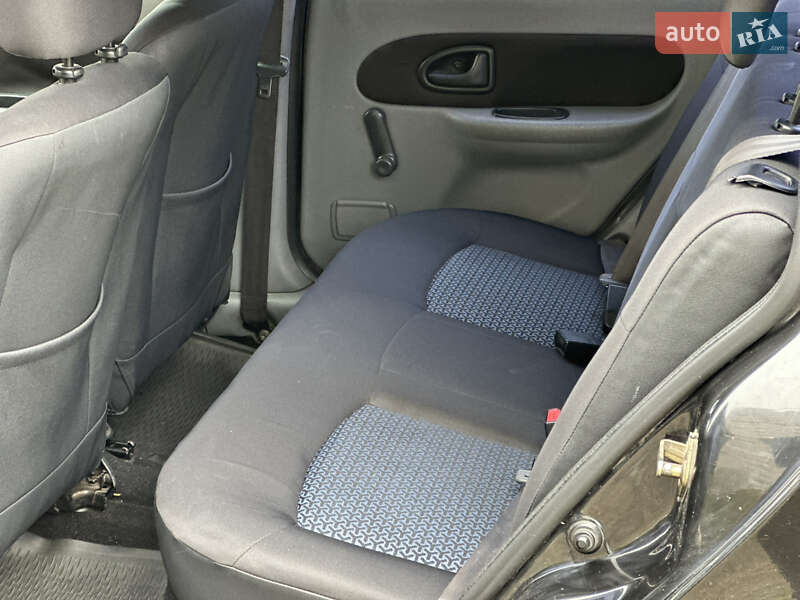 Седан Renault Symbol 2006 в Киеве фото 9 Седан Renault Symbol 2006 в Киеве