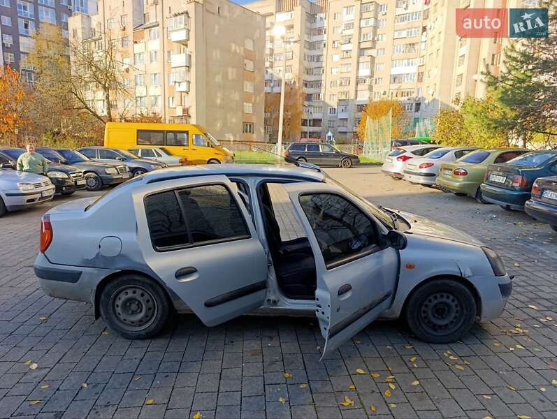 Седан Renault Symbol 2003 в Львові
