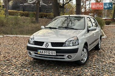 Седан Renault Symbol 2004 в Бучі