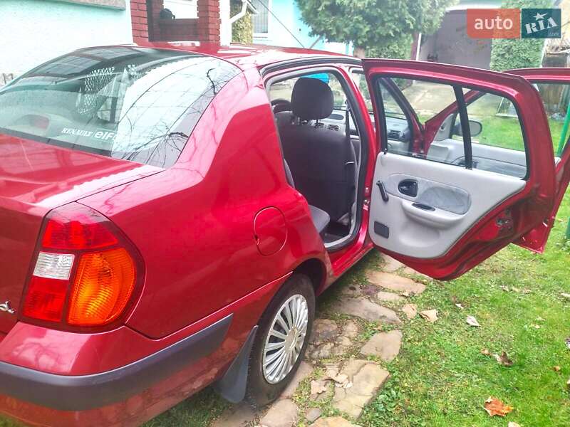 Седан Renault Symbol 2003 в Хусте фото 10 Седан Renault Symbol 2003 в Хусте