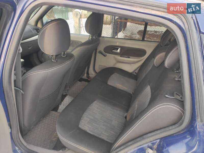 Седан Renault Symbol 2010 в Козятині фото 8 Седан Renault Symbol 2010 в Козятині