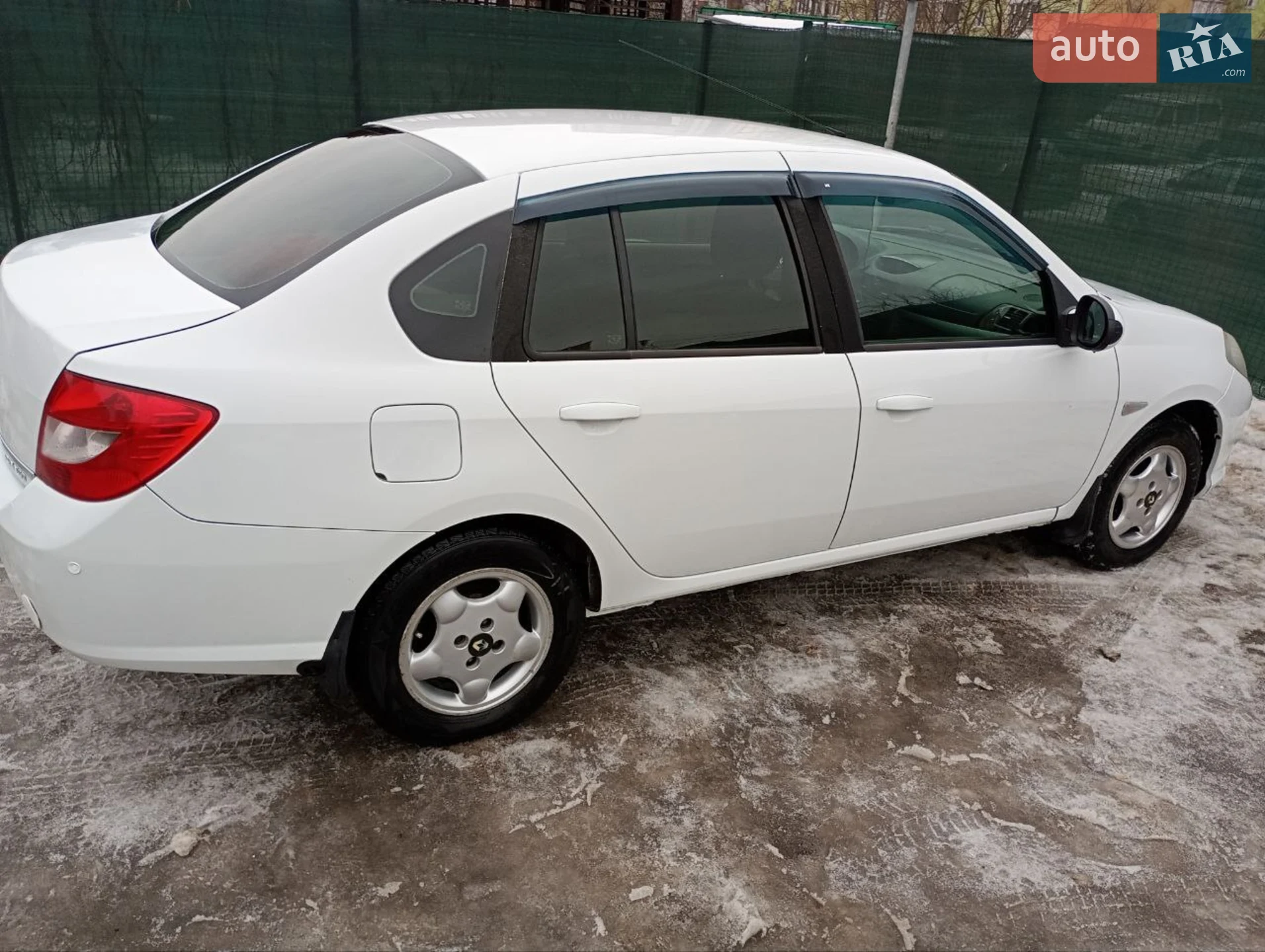 2011 Renault Symbol - мініатюра 5