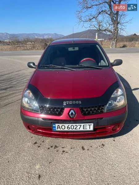 Renault Symbol 2003