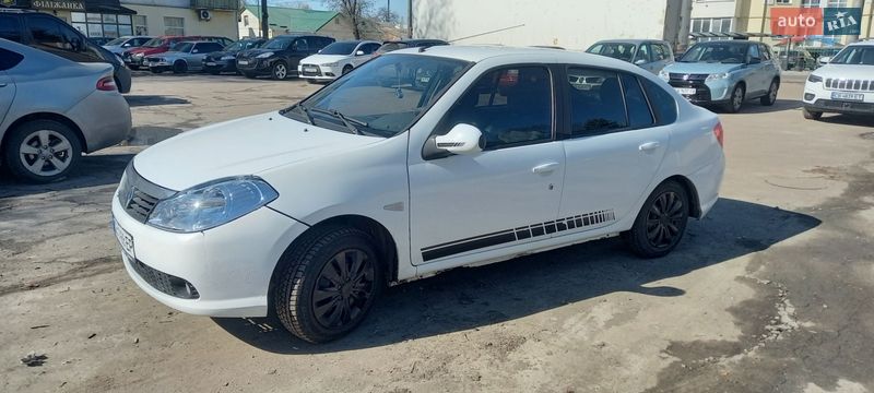 Седан Renault Symbol 2011 в Чернігові