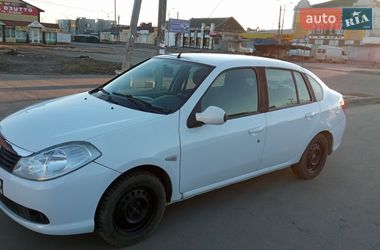 Седан Renault Symbol 2010 в Новомосковске