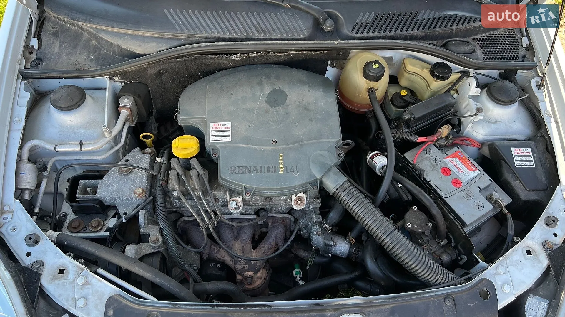 2012 Renault Symbol - мініатюра 17