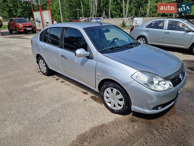 Седан Renault Symbol 2011 в Конотопе