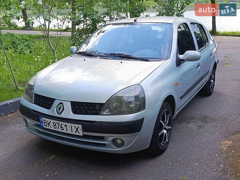 Renault Symbol 2004