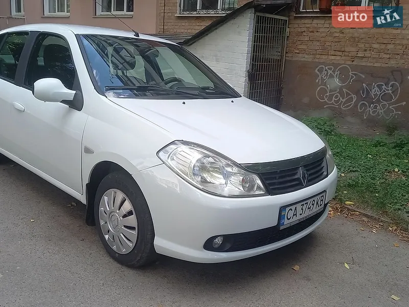 Renault Symbol 2012
