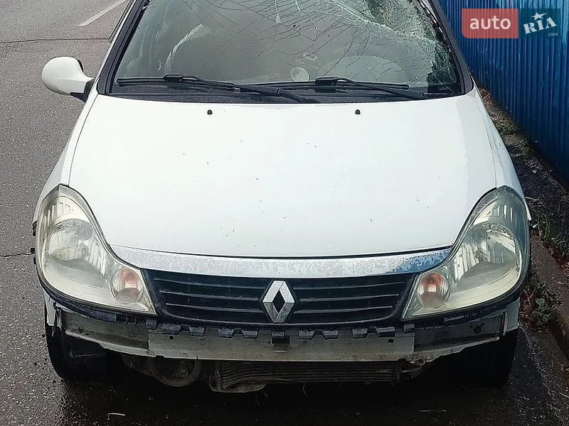 Renault Symbol 2011