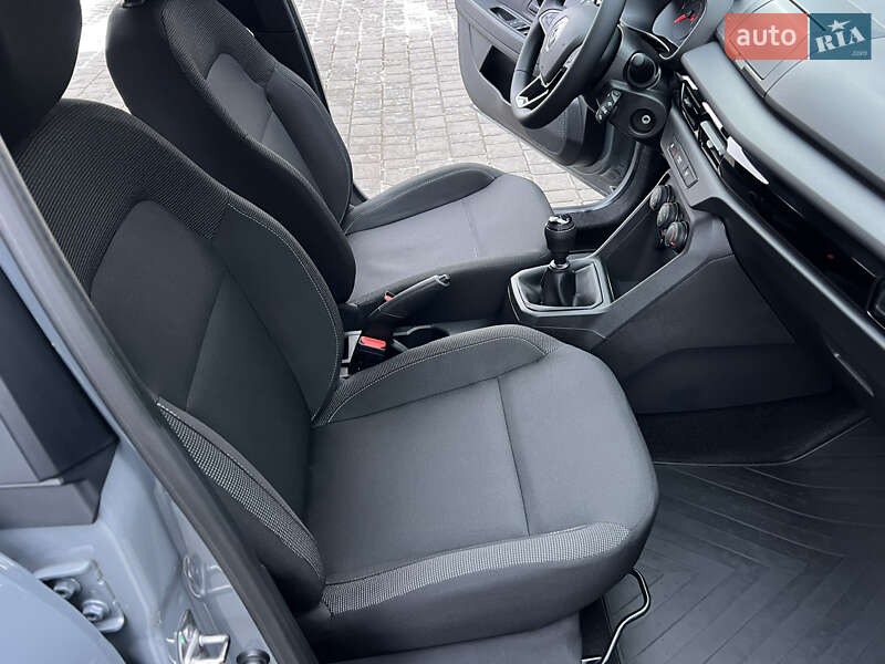 Седан Renault Taliant 2025 в Одессе фото 24 Седан Renault Taliant 2025 в Одессе